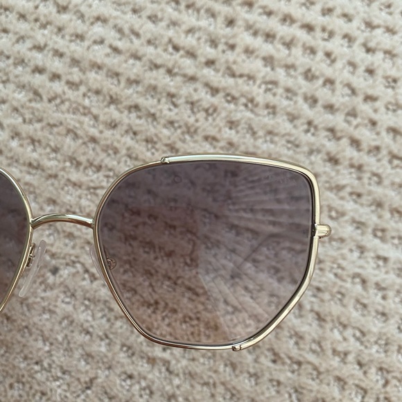 Prada PR 50WS sunglasses - Picture 5 of 5